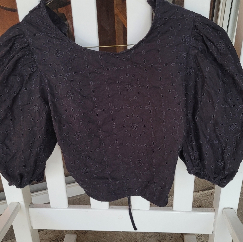 Zara Black Eyelet Puff Sleeve Crop Blouse